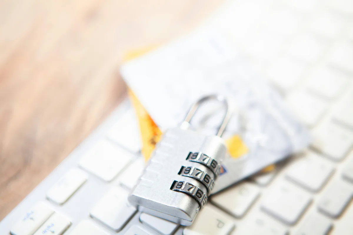 WordPress brute force-attacker – så skyddar du inloggningen